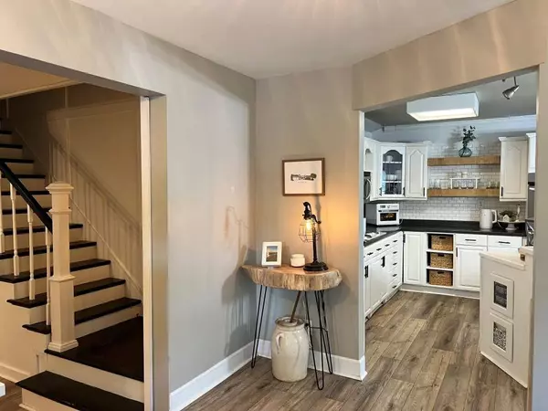 627 Rock Springs RD, Lawrenceville, GA 30043