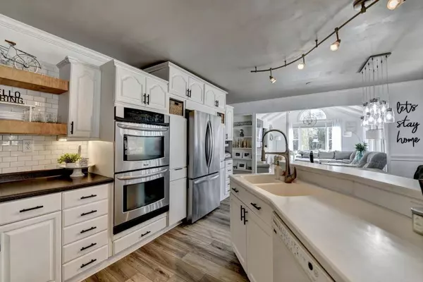 627 Rock Springs RD, Lawrenceville, GA 30043