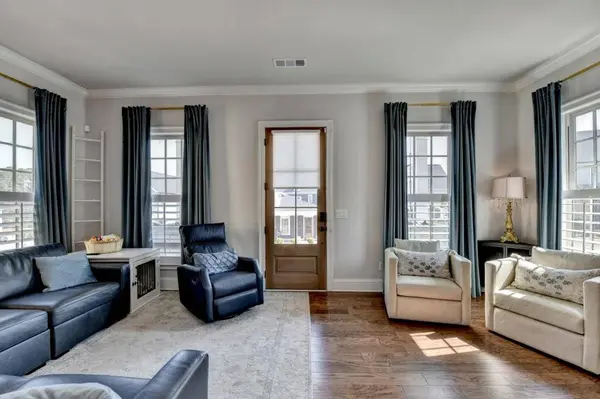 919 Hilltop PARK, Dacula, GA 30019