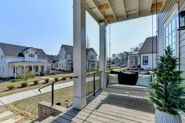 919 Hilltop PARK, Dacula, GA 30019