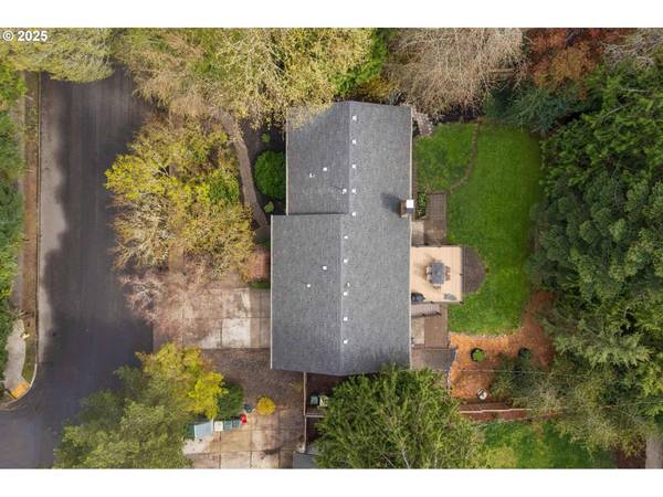 10380 SW WASHINGTON ST, Portland, OR 97225