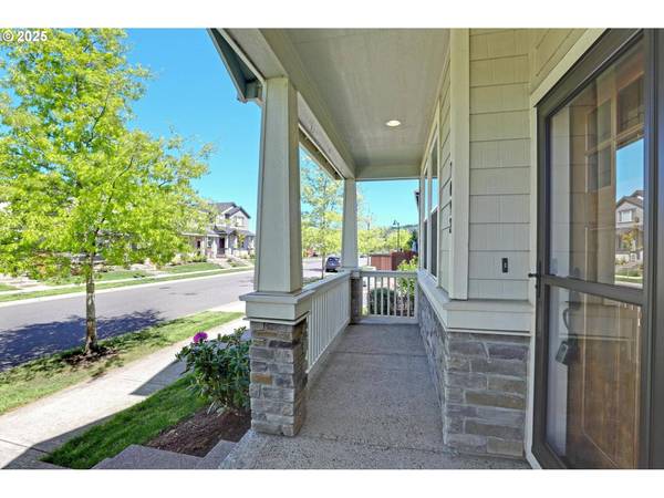 7092 NW ELEANOR AVE, Portland, OR 97229