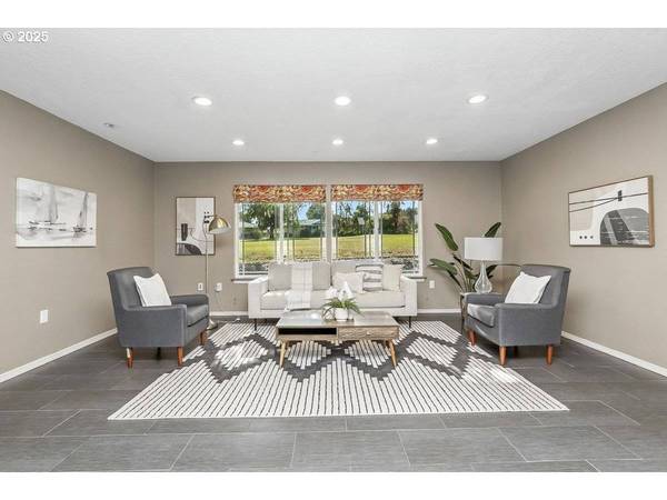 16175 SW ROYALTY PKWY, Portland, OR 97224