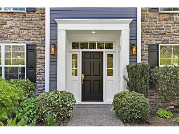 1811 NW ROSEFINCH LN, Portland, OR 97229