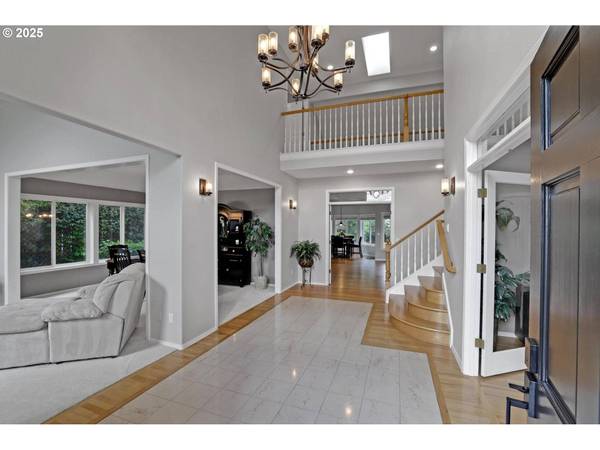 11110 NW MONTREUX LN, Portland, OR 97229