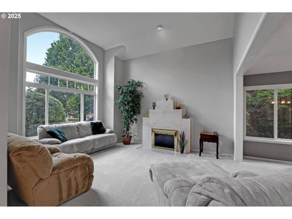 11110 NW MONTREUX LN, Portland, OR 97229
