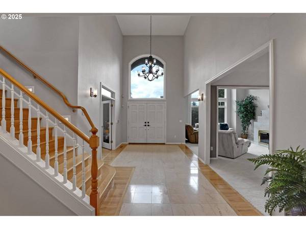11110 NW MONTREUX LN, Portland, OR 97229