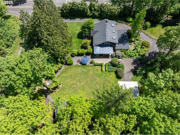 8427 NW SKYLINE BLVD, Portland, OR 97229