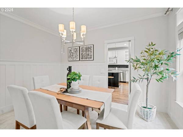 1206 NW MAYFIELD RD, Portland, OR 97229