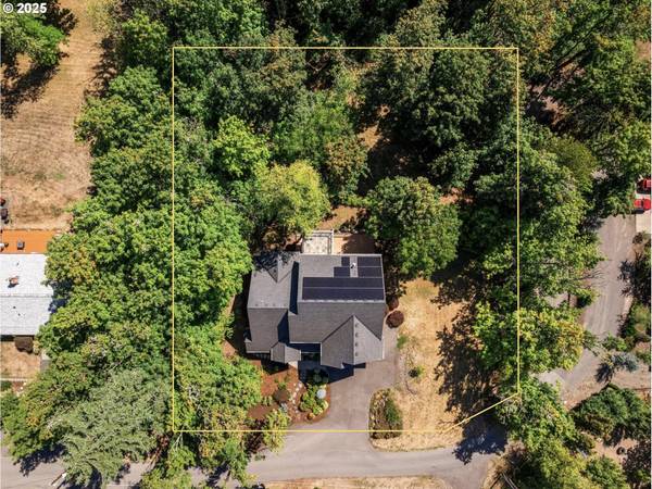 8780 NW IRVING ST, Portland, OR 97229