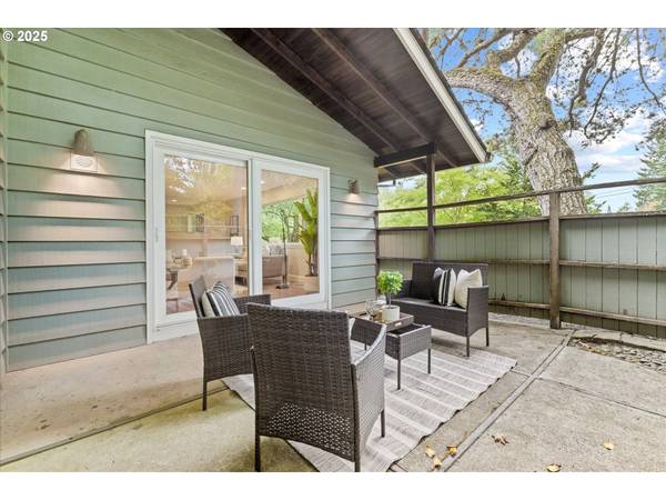 2840 SW 103RD AVE, Portland, OR 97225