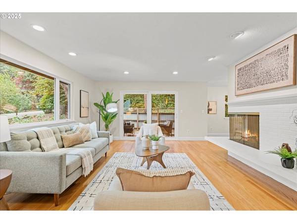 2840 SW 103RD AVE, Portland, OR 97225