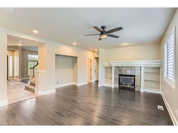 7988 SW LEISER LN, Portland, OR 97224