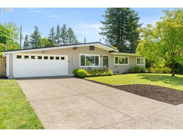 12020 SW PARK WAY, Portland, OR 97225