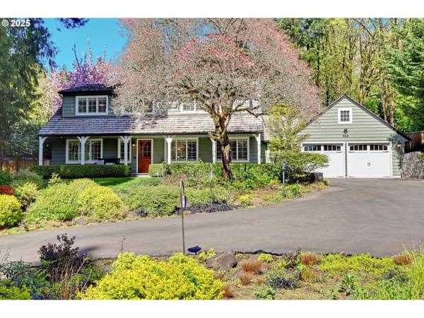 2735 GLEN EAGLES RD, Lake Oswego, OR 97034