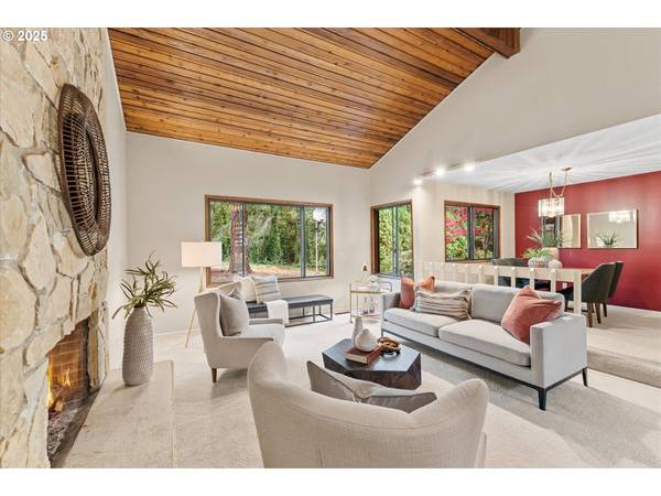 1269 ROCKINGHORSE LN, Lake Oswego, OR 97034