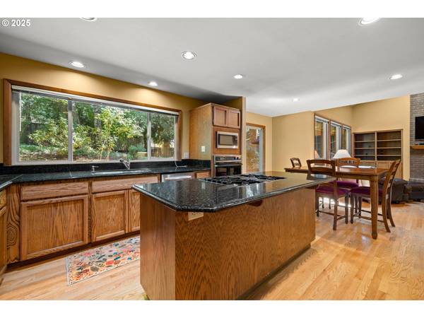 11170 SW EDEN CT, Tigard, OR 97223