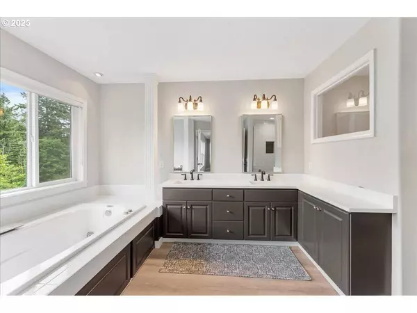 28563 SW CASCADE LOOP, Wilsonville, OR 97070