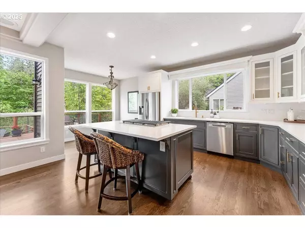 28563 SW CASCADE LOOP, Wilsonville, OR 97070