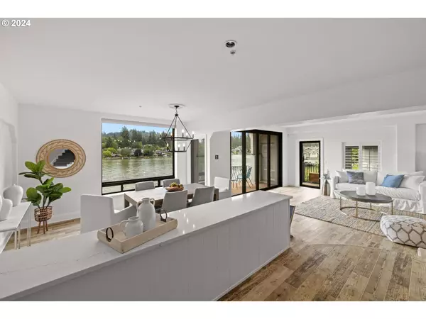 151 3RD ST, Lake Oswego, OR 97034