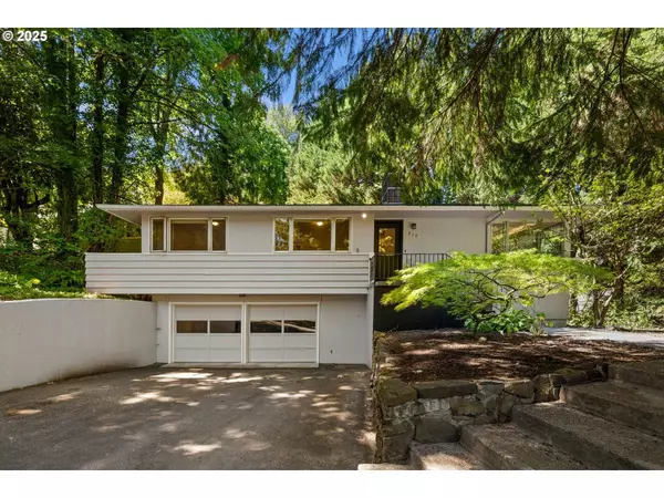 910 YORK RD, Lake Oswego, OR 97034