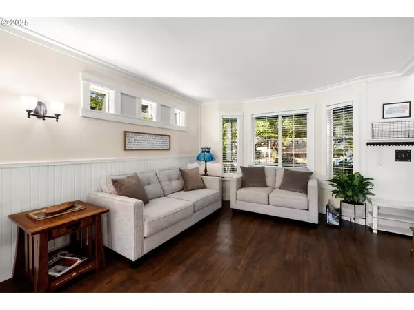 2170 SE 61ST DR, Hillsboro, OR 97123