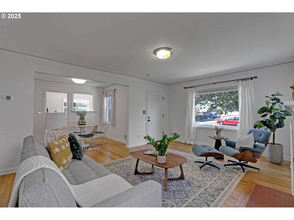 4580 NE 35TH PL, Portland, OR 97211