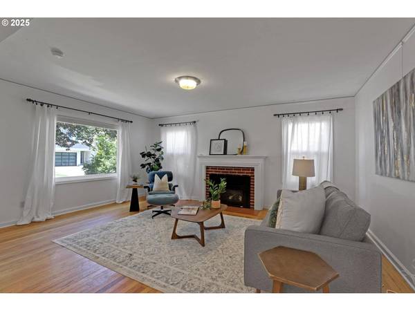 4580 NE 35TH PL, Portland, OR 97211