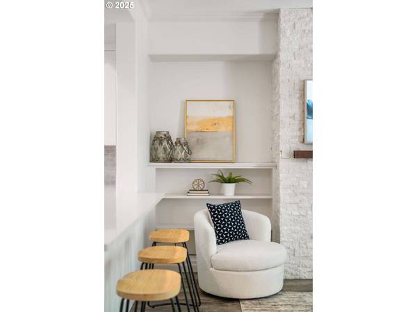 13285 SW KINGSTON PL, Portland, OR 97223