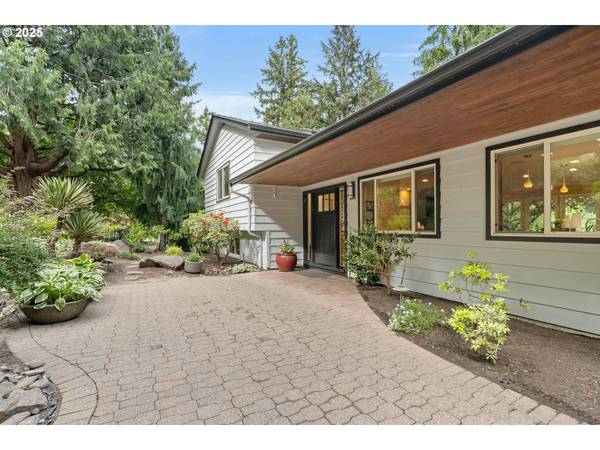 3690 SW 73RD AVE, Portland, OR 97225