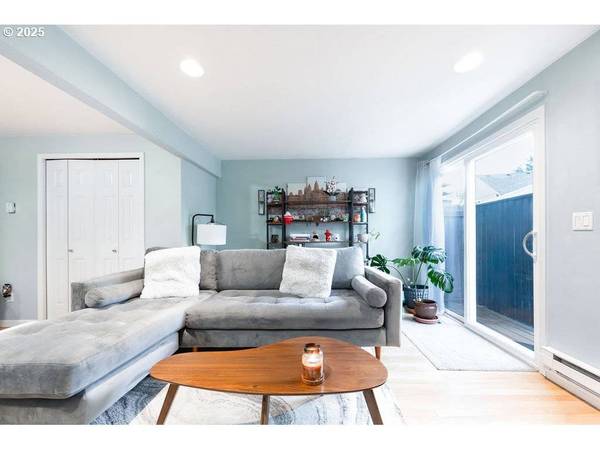 17536 SW BRITETREE CIR, Beaverton, OR 97007