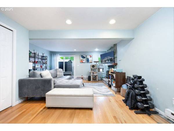 17536 SW BRITETREE CIR, Beaverton, OR 97007