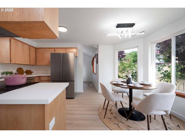 15754 SW BULRUSH LN, Portland, OR 97223