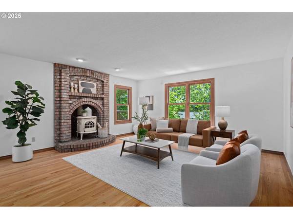 10670 NW LA CASSEL CREST LN, Portland, OR 97229
