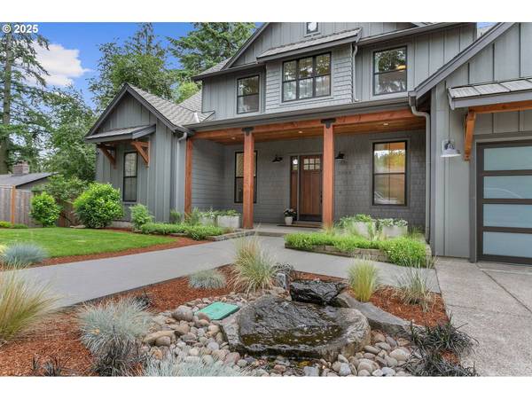2065 SW 75TH AVE, Portland, OR 97225