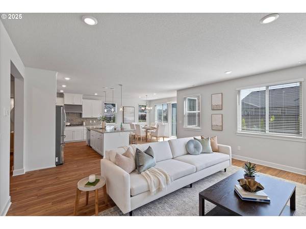 5064 SE 82ND AVE, Hillsboro, OR 97123