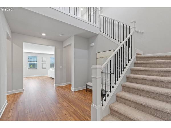 5064 SE 82ND AVE, Hillsboro, OR 97123