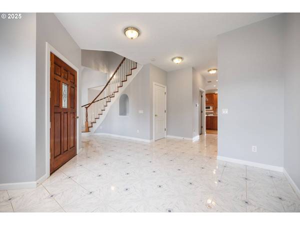 9109 SW 180TH PL, Beaverton, OR 97007