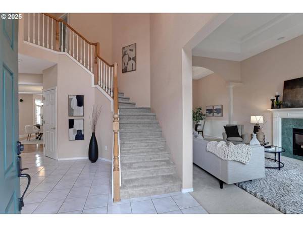 9210 NW BENSON CT, Portland, OR 97229