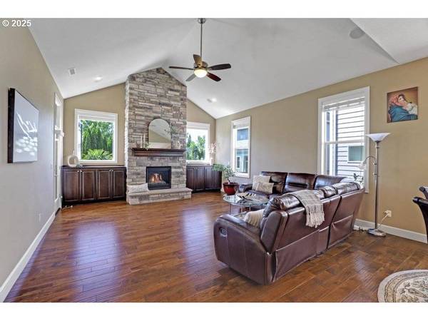 15316 NW DELIA ST, Portland, OR 97229
