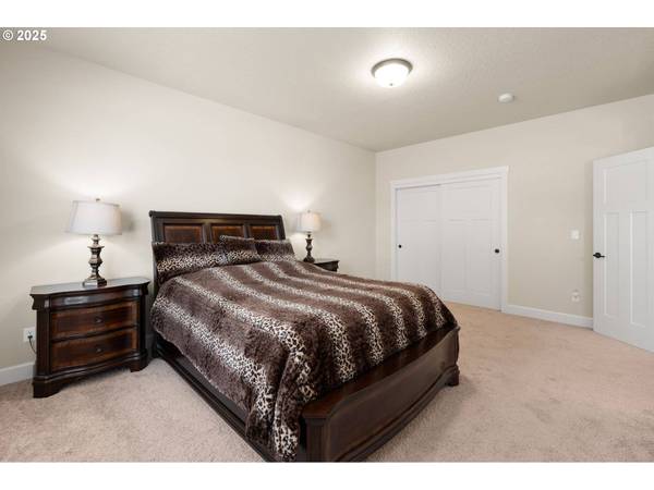 667 SE 78TH AVE, Hillsboro, OR 97123