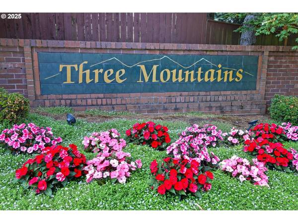 13459 SW MOUNTAIN RIDGE CT, Portland, OR 97224