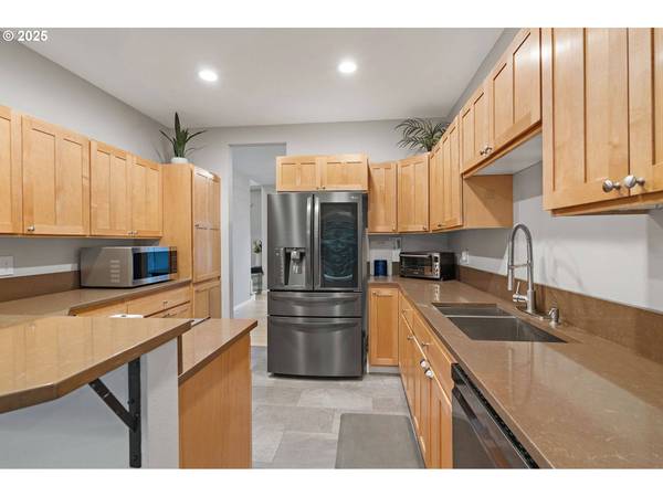 13518 SW HILLSHIRE DR, Portland, OR 97223