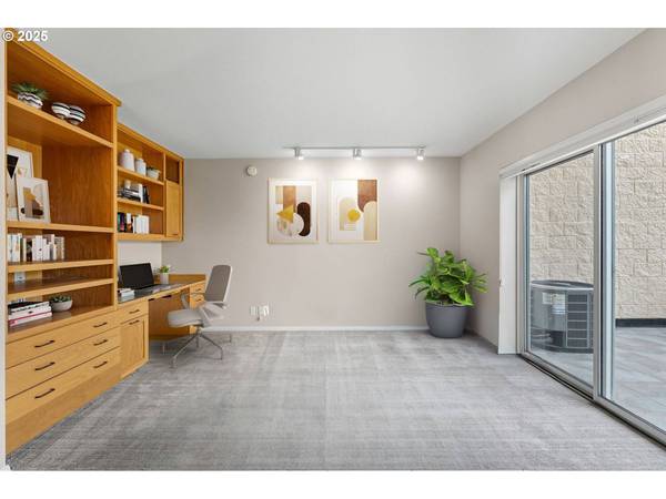 6645 W BURNSIDE ST #551, Portland, OR 97210