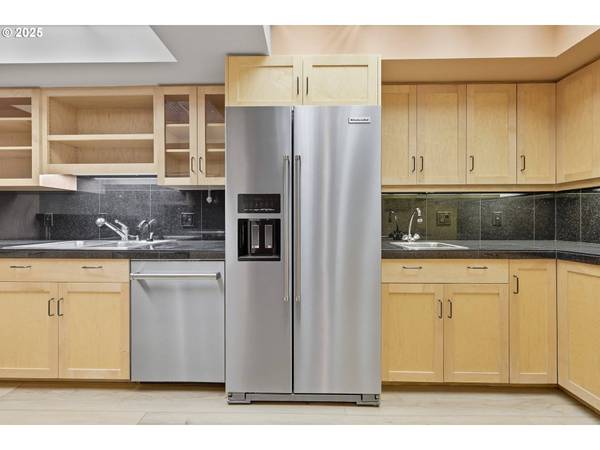 6645 W BURNSIDE ST #551, Portland, OR 97210