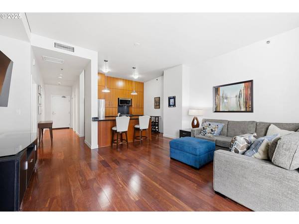 922 NW 11TH AVE #305, Portland, OR 97209