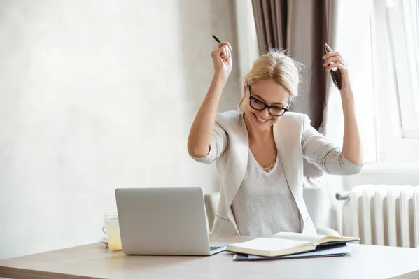 5 Ways to Win in a Competitive Housing Market,Bonnie Mullinax