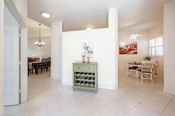 7895 Sanctuary CIR #117-1, Naples, FL 34104