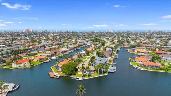 1688 Villa CT, Marco Island, FL 34145