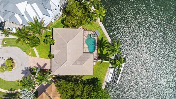 1688 Villa CT, Marco Island, FL 34145